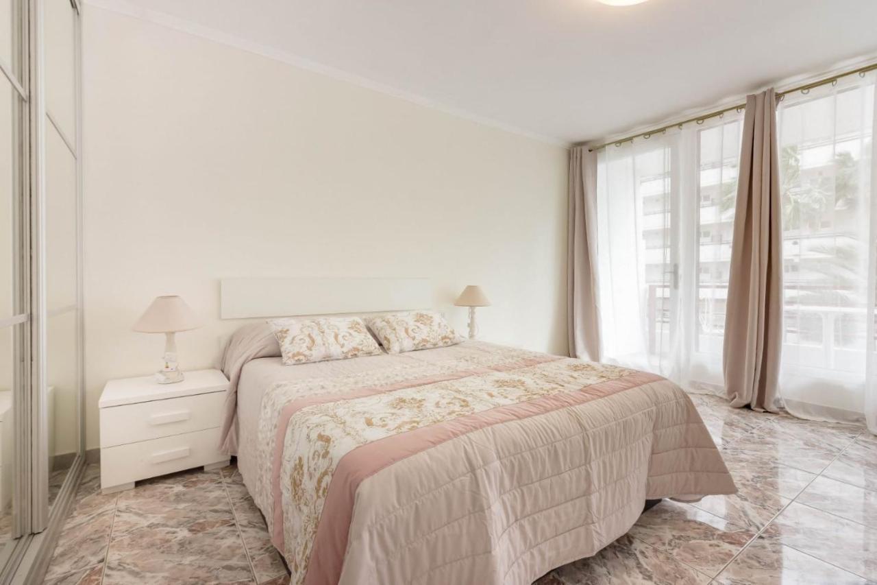 Tenerife Olympia Hotel-playa De Americas. Balcony, Sea View & Pool Apartment *